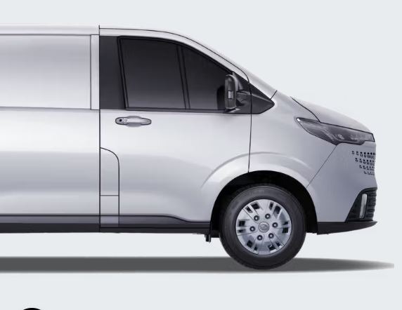 Maxus eDeliver 7 vs eDeliver 9: Which Electric Van is Right for Your Business?
