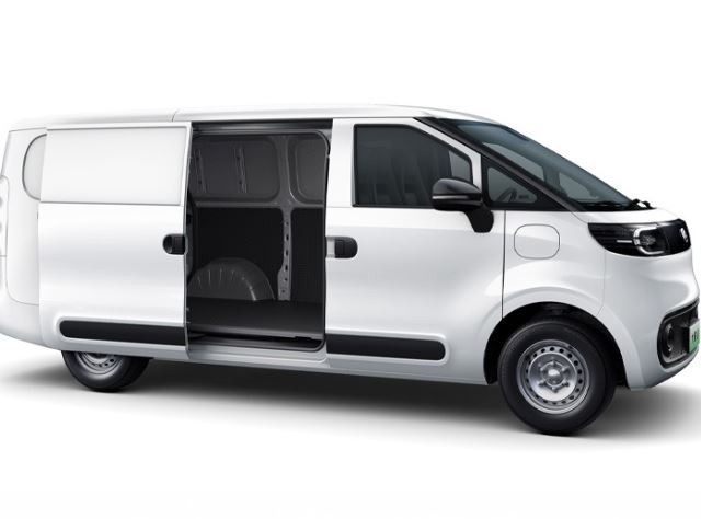 Maxus eDeliver 3 vs eDeliver 5 — Which Electric Van Is Right for Your Wisbech Business?